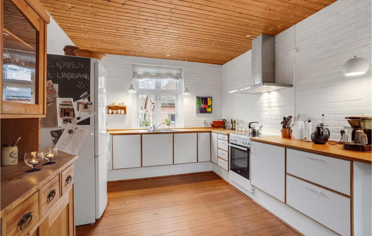 Lovely Home In Sonderborg With Kitchen Екстериор снимка