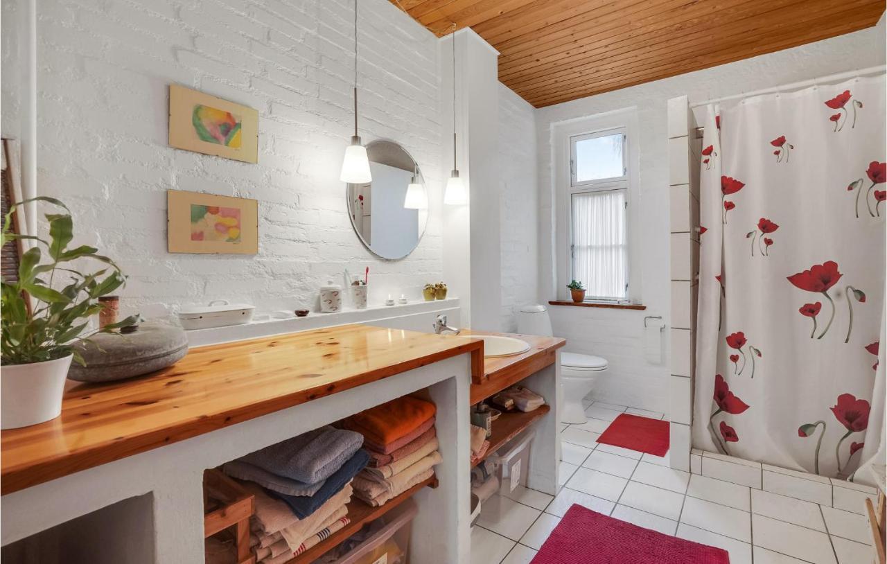 Lovely Home In Sonderborg With Kitchen Екстериор снимка