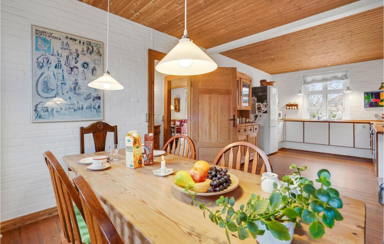 Lovely Home In Sonderborg With Kitchen Екстериор снимка